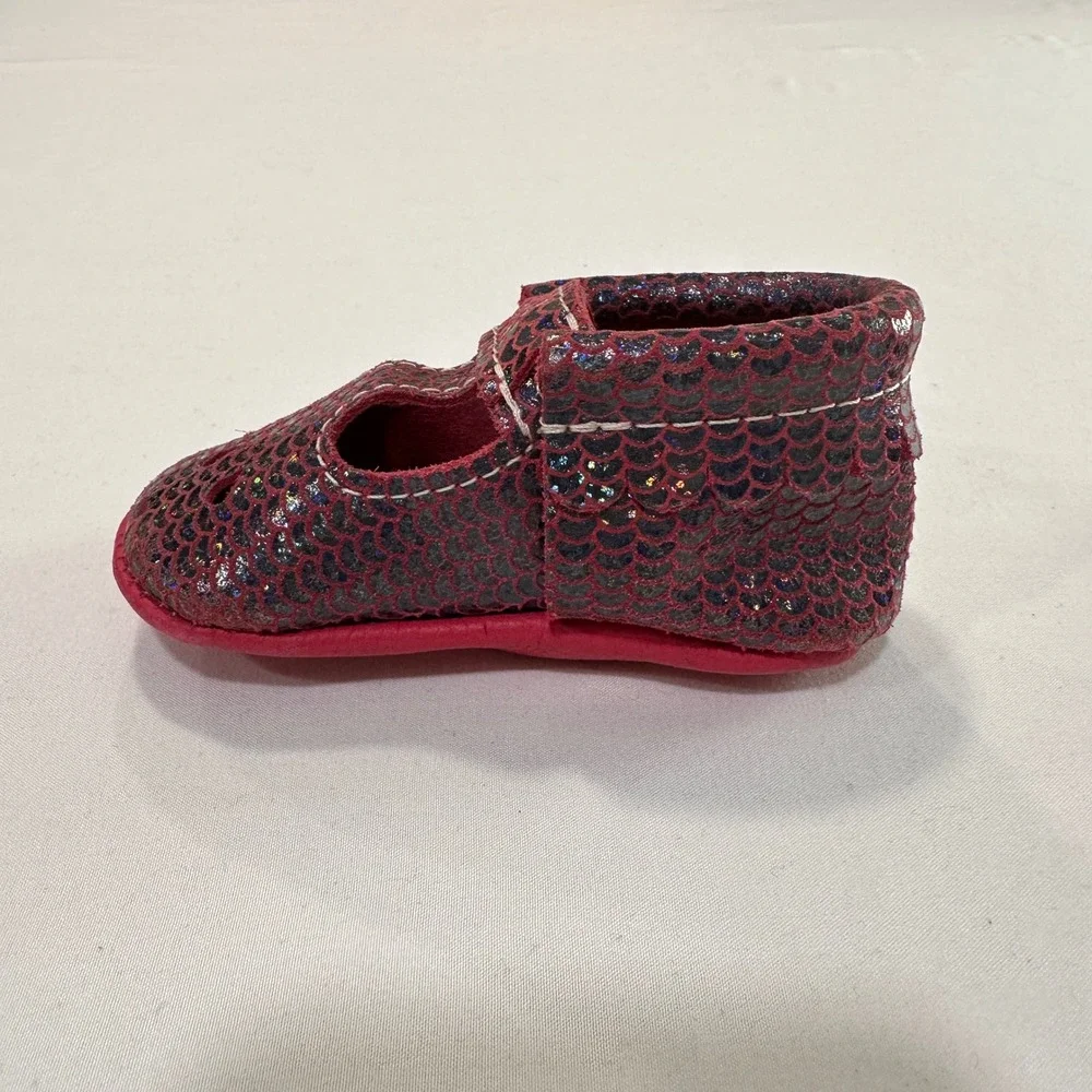 Freshly Picked Mermaid Scale Mary Jane Moccasins Kids Size 3 Red Shimmer | Boho